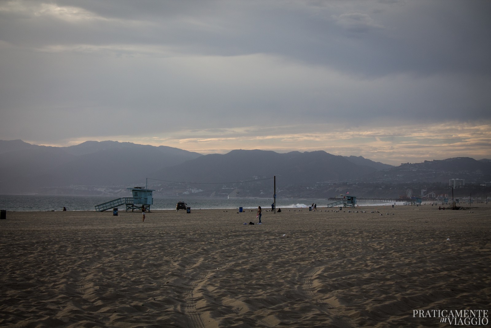 Tramonto sulla spiaggia di Venice Beach