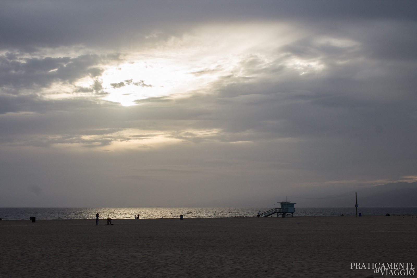 Tramonto sulla spiaggia di Venice Beach